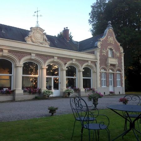 Le Chateau Des Ormes Bed & Breakfast Lambersart Exterior photo