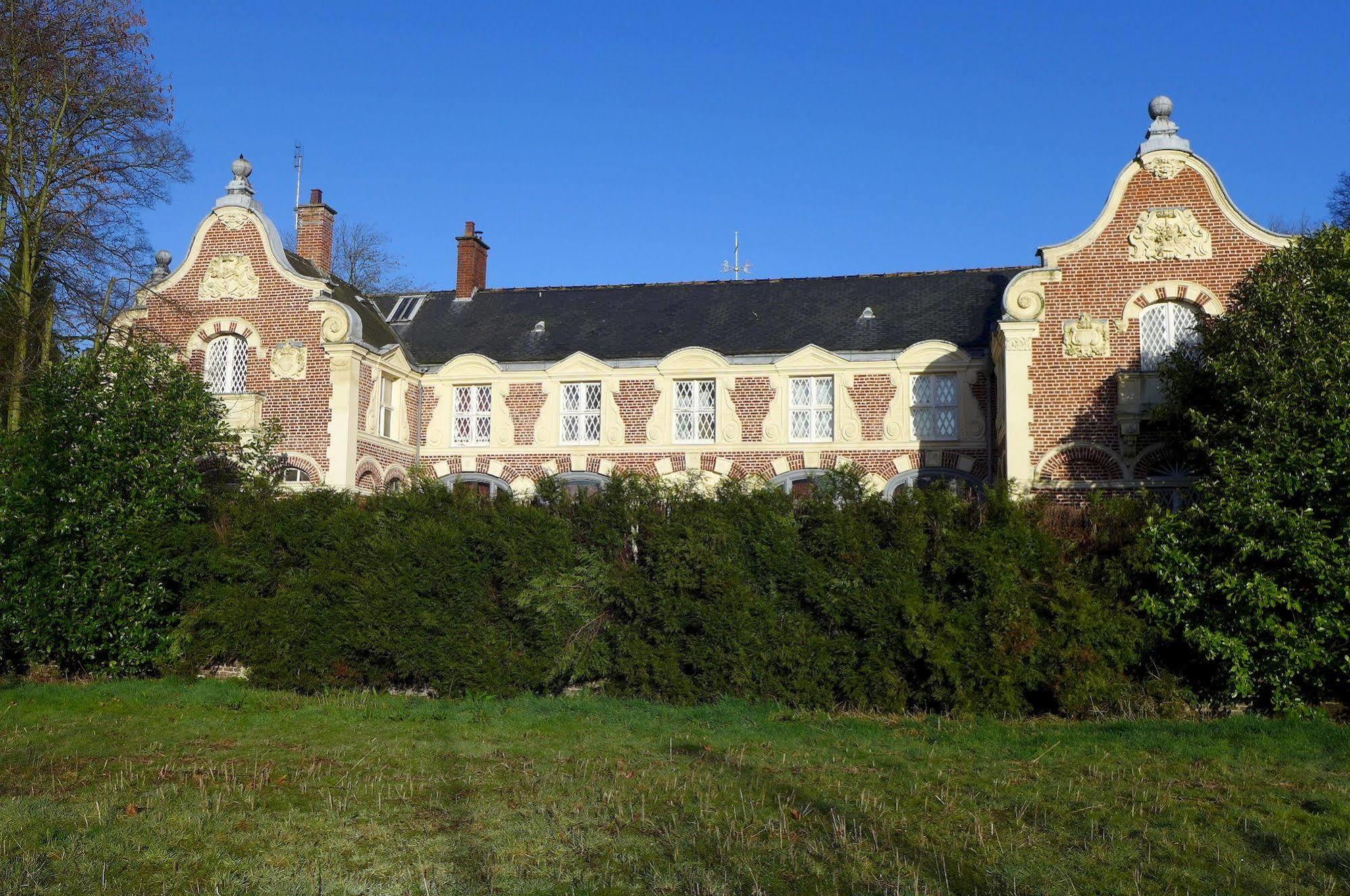 Le Chateau Des Ormes Bed & Breakfast Lambersart Exterior photo